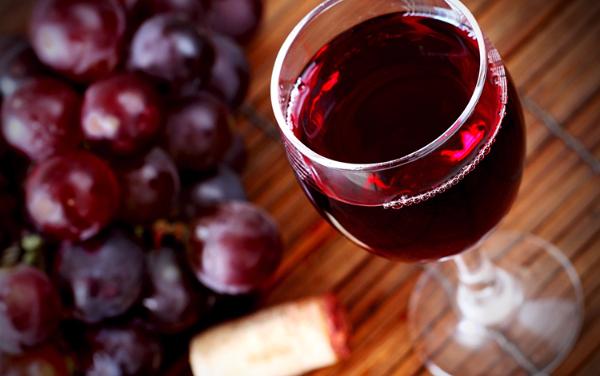 Соединение, содержащееся в винограде и красном вине, может стать ключом в борьбе с раком простаты