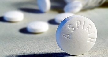 Ежедневные дозы аспирина для предотвращения первого сердечного приступа не получают поддержки FDA